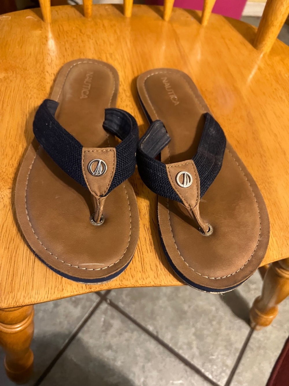 Nautica Brown and Navy Leather-Trim Flip Flops